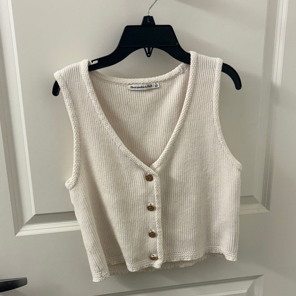Abercrombie & Fitch Ivory Knit Sleeveless Top